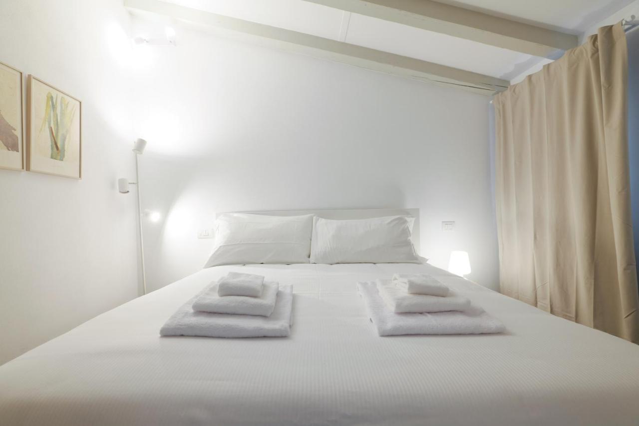 PRESTIGE BOUTIQUE HOMES - il Nido dei Navigli Milano Esterno foto