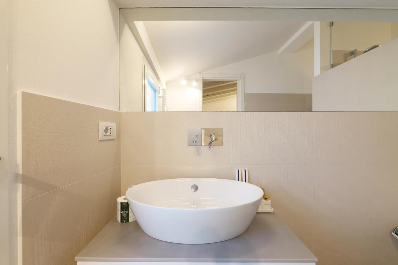 PRESTIGE BOUTIQUE HOMES - il Nido dei Navigli Milano Esterno foto