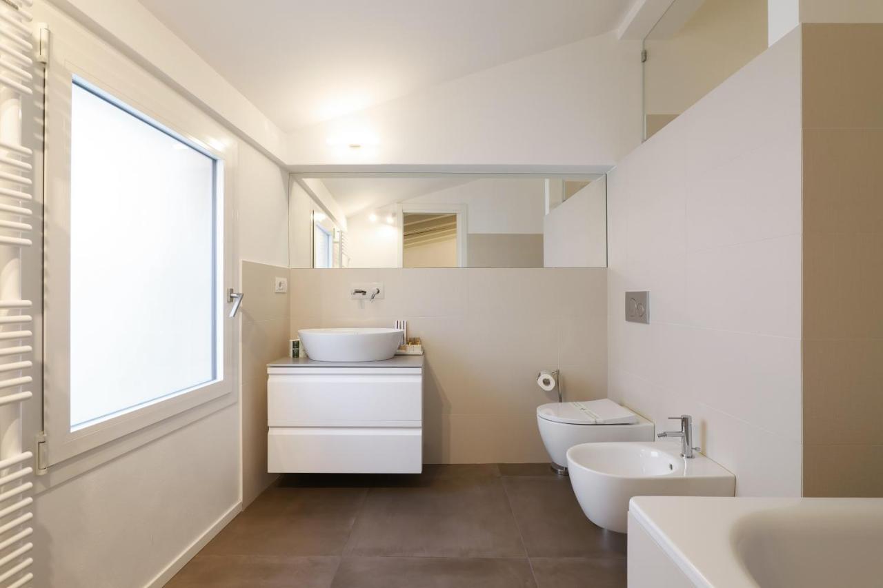 PRESTIGE BOUTIQUE HOMES - il Nido dei Navigli Milano Esterno foto