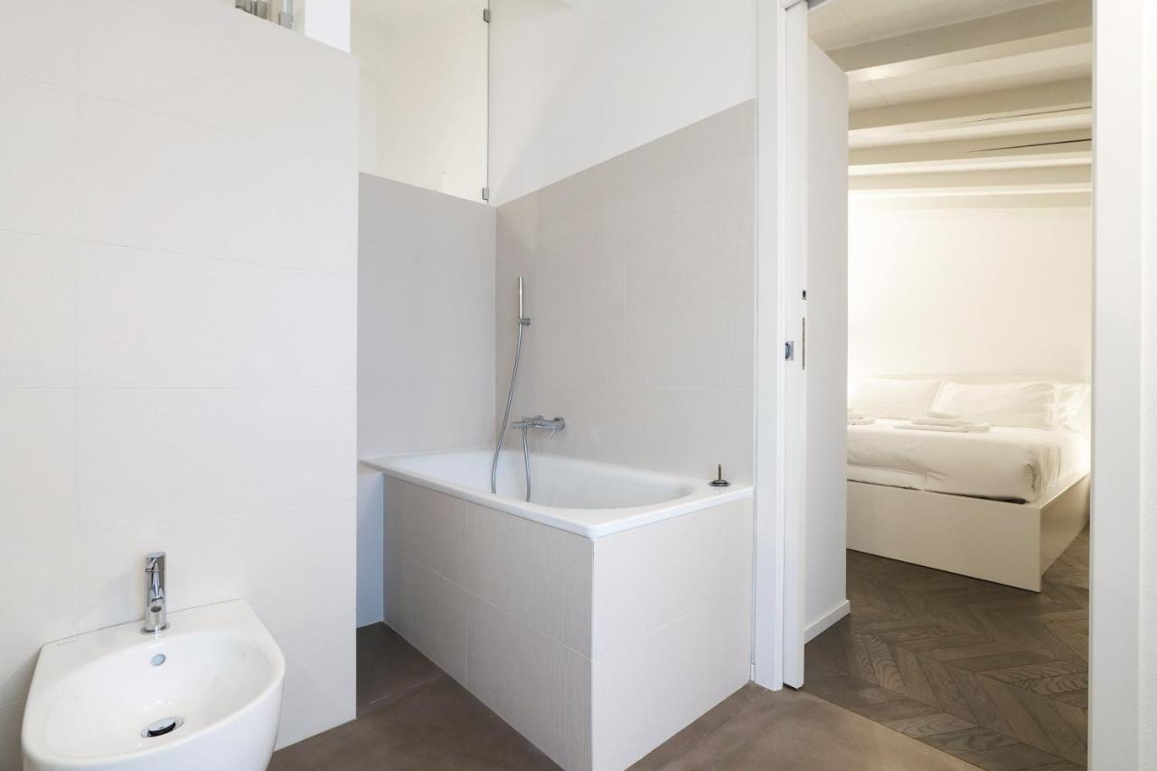 PRESTIGE BOUTIQUE HOMES - il Nido dei Navigli Milano Esterno foto